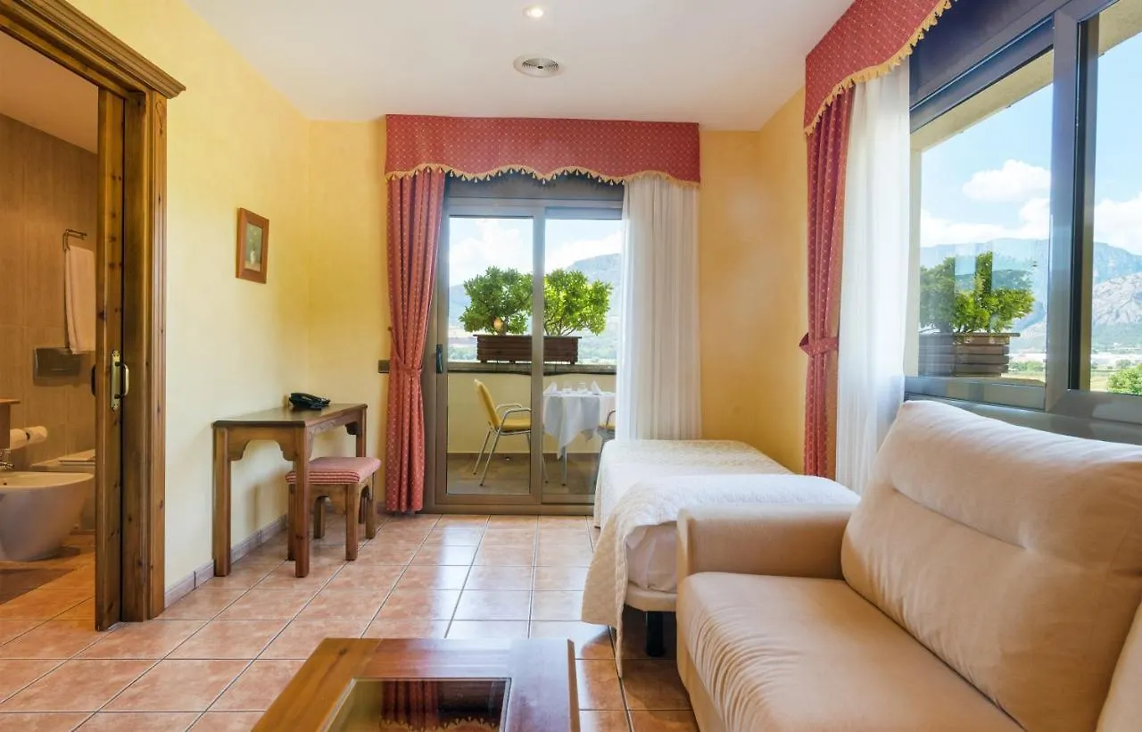 Hotel Restaurant Cal Petit Oliana