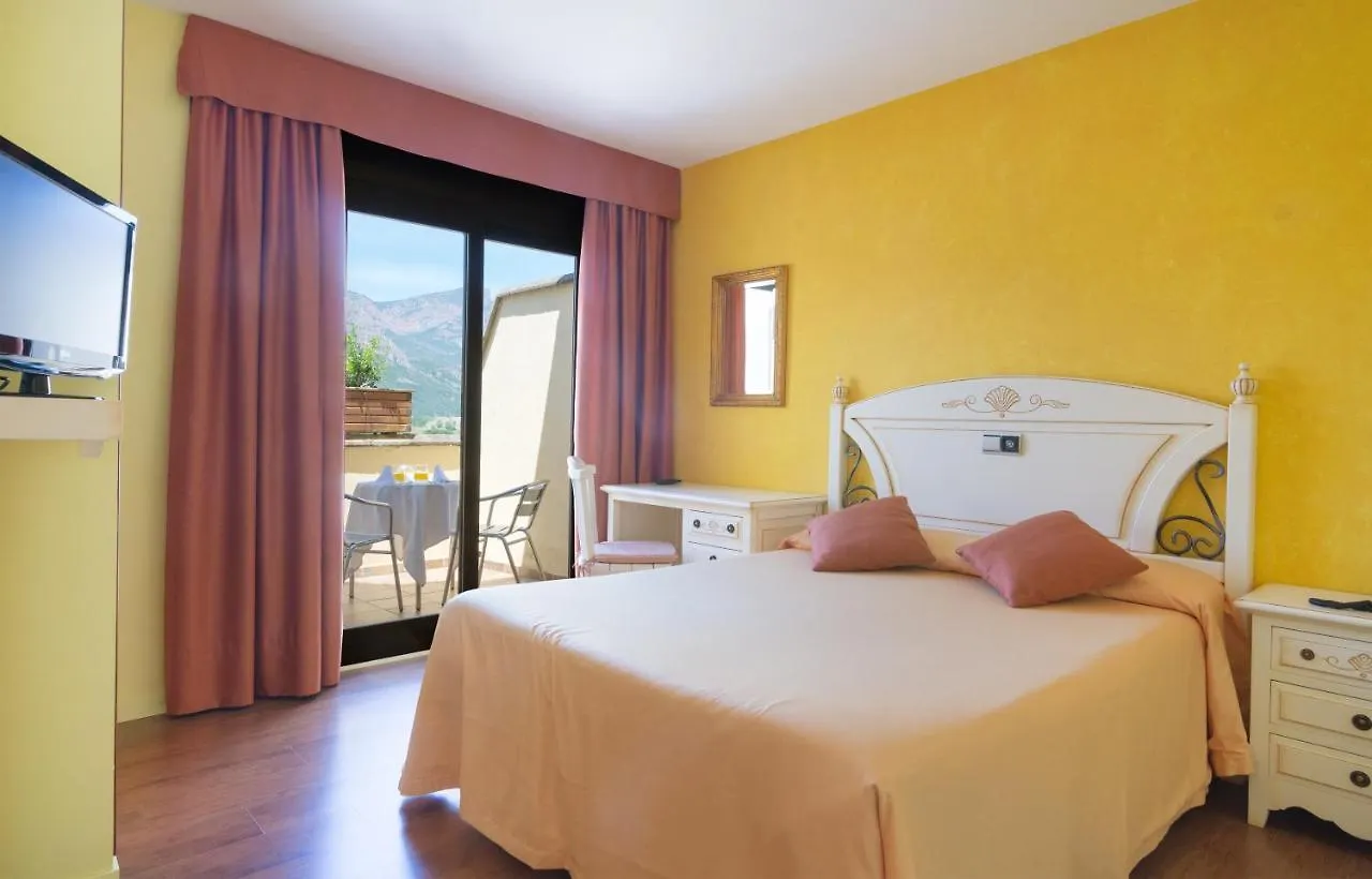Hotel Restaurant Cal Petit Oliana
