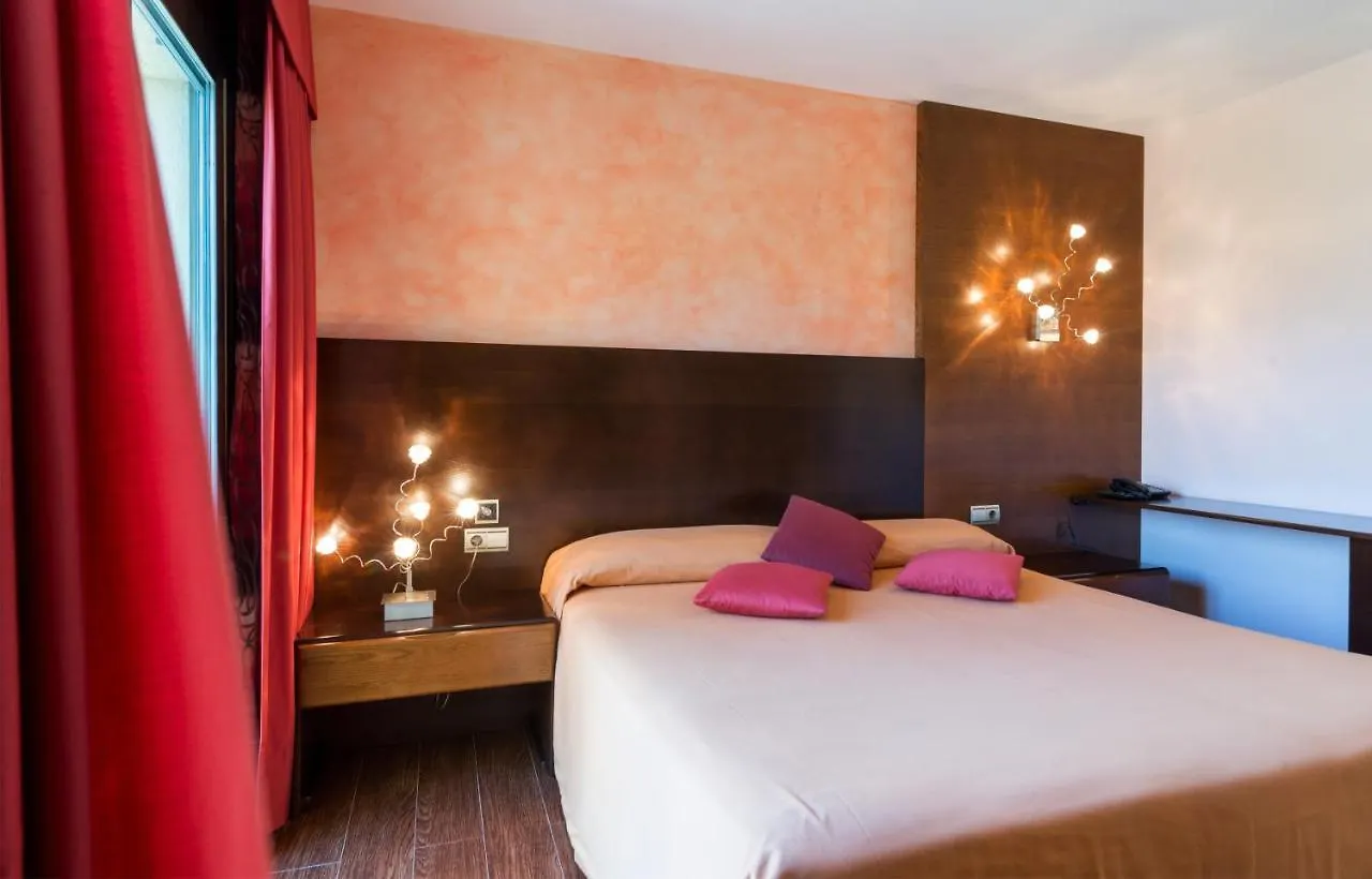 ***  Hotel Restaurant Cal Petit Oliana Spain
